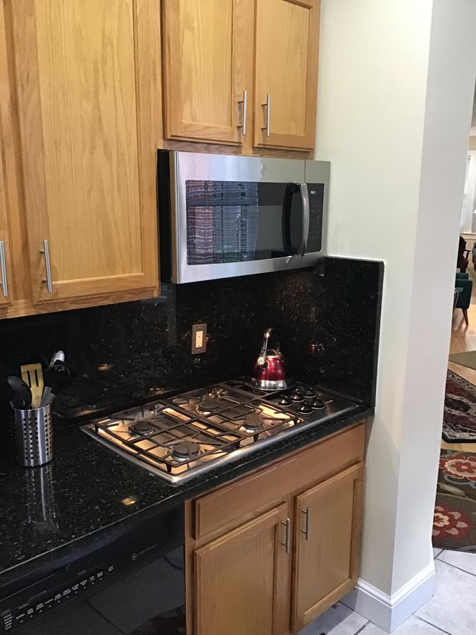 Convention Center/Logan Circle Large Cozy House. - thumb 16