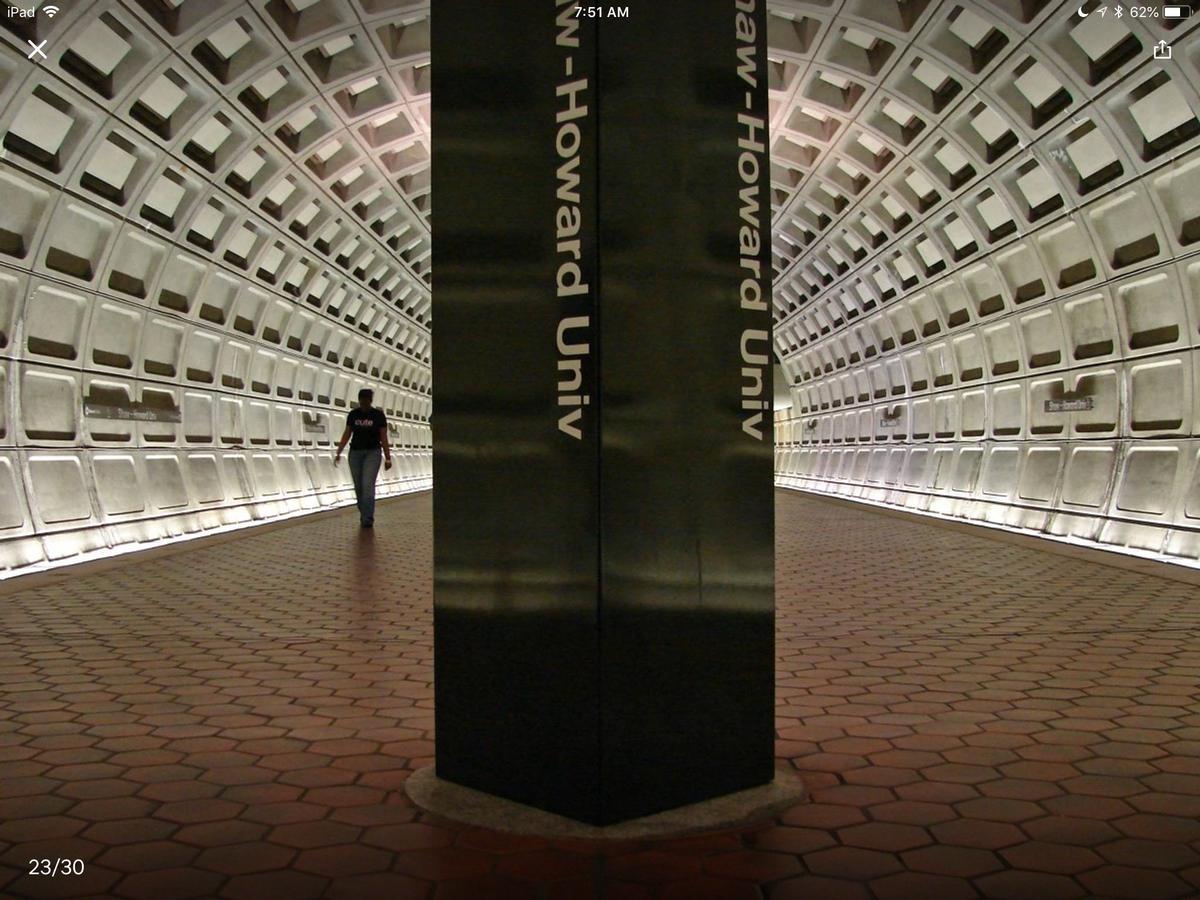 Convention Center/Logan Circle Large Cozy House. - thumb 10