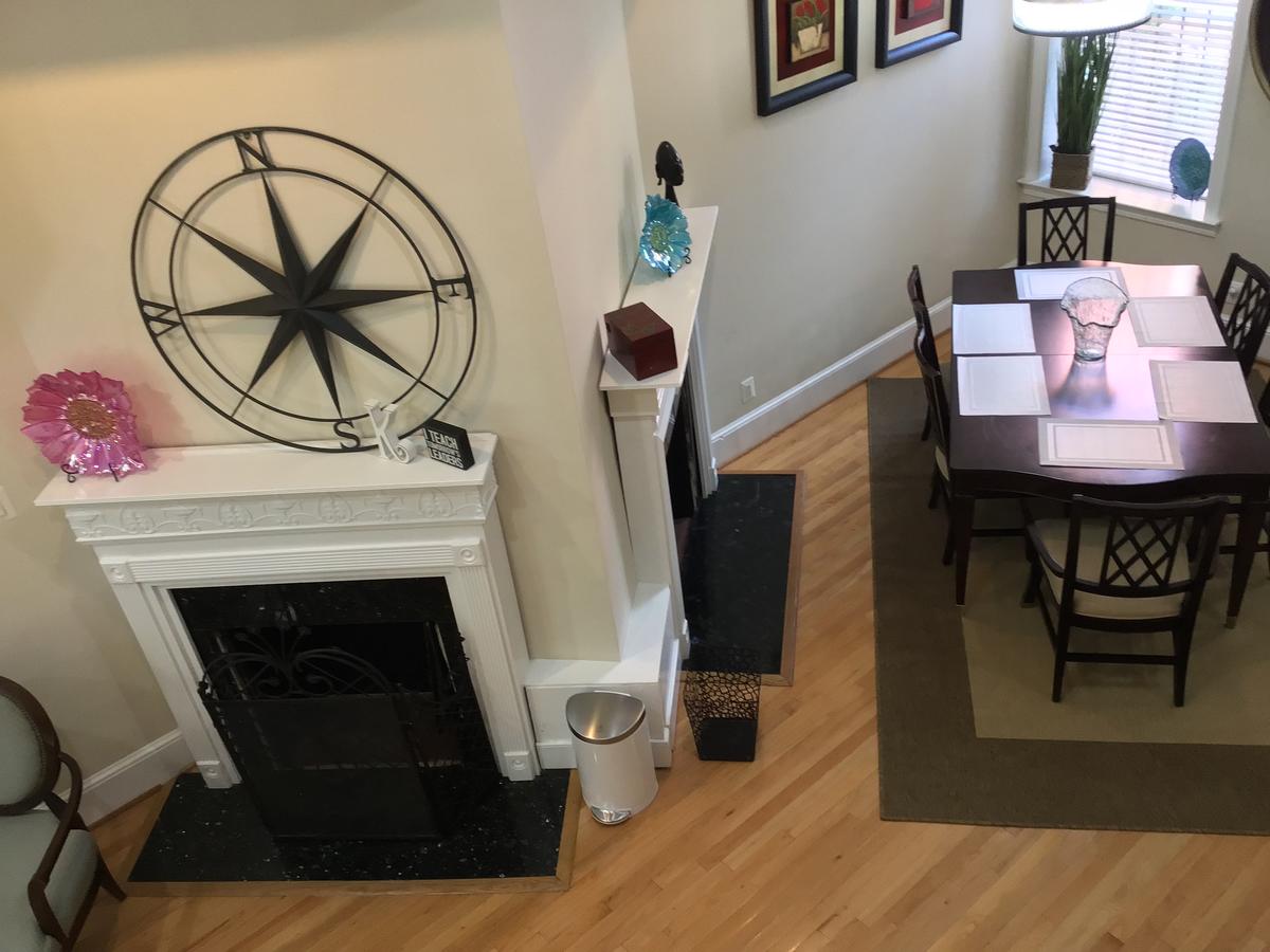 Convention Center/Logan Circle Large Cozy House. - thumb 15