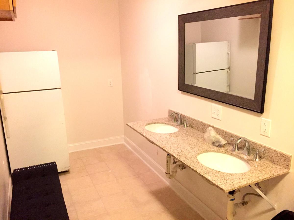 DC International Hostel 2 - thumb 12