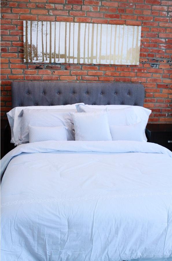 Your Home Away For Home, Convention Center. 96 WALK SCORES. - thumb 1