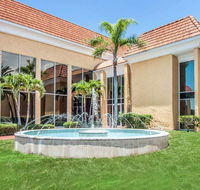 Quality Inn and Suites Conference Center - Accommodation Michigan