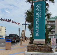 Boardwalk Inn and Suites - Accommodation Michigan