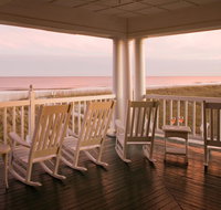 Elizabeth Pointe Lodge - Accommodation Michigan