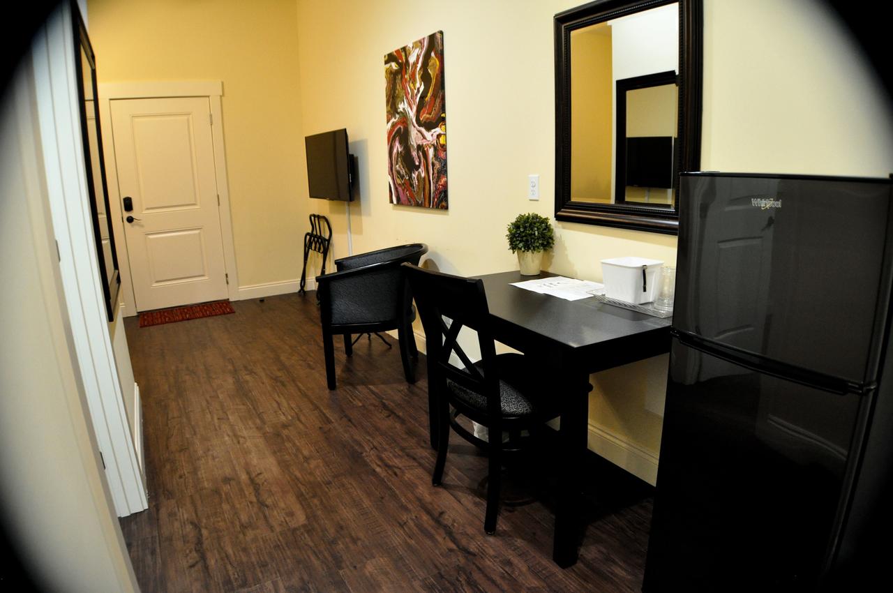 30-A Inn & Suites - thumb 4