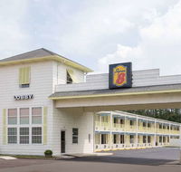 Super 8 Kingsland - Accommodation Michigan