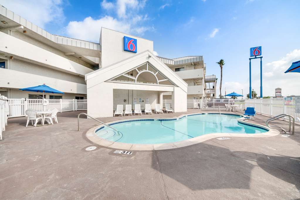 Motel 6 Brownsville North - thumb 15