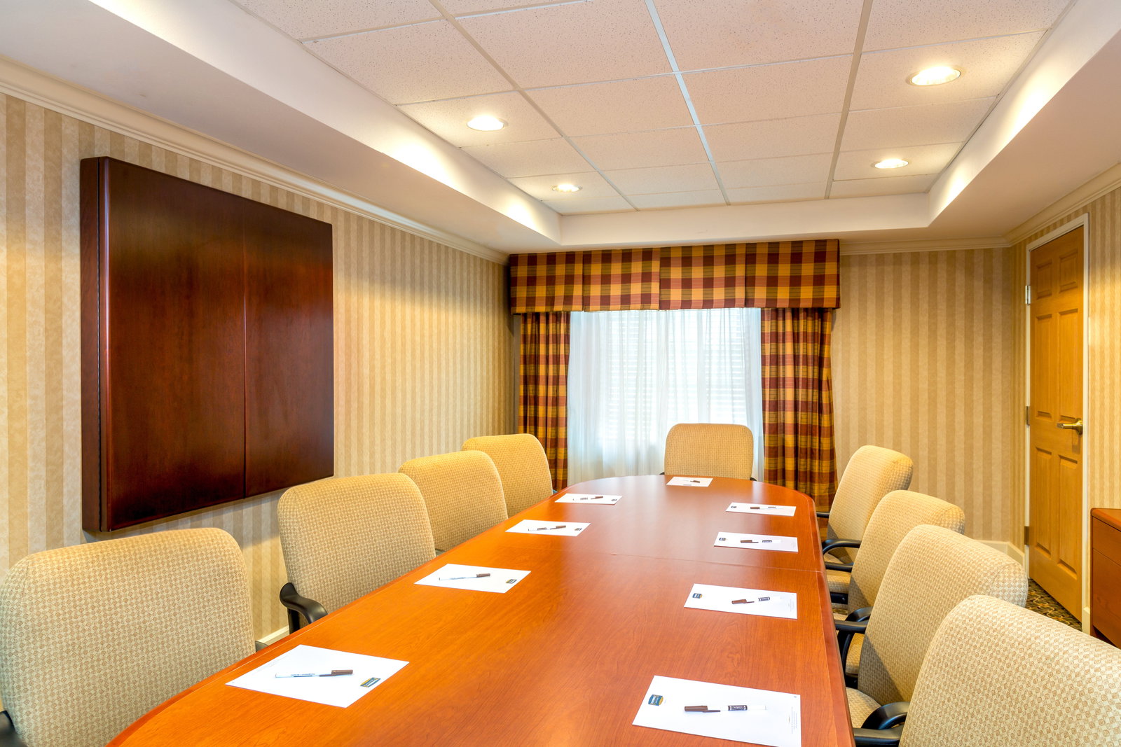 Staybridge Suites - thumb 8