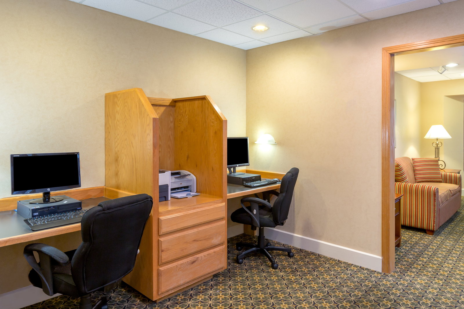 Staybridge Suites - thumb 17