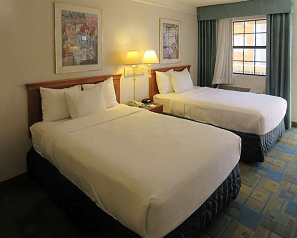 Quality Inn Harlingen - thumb 2