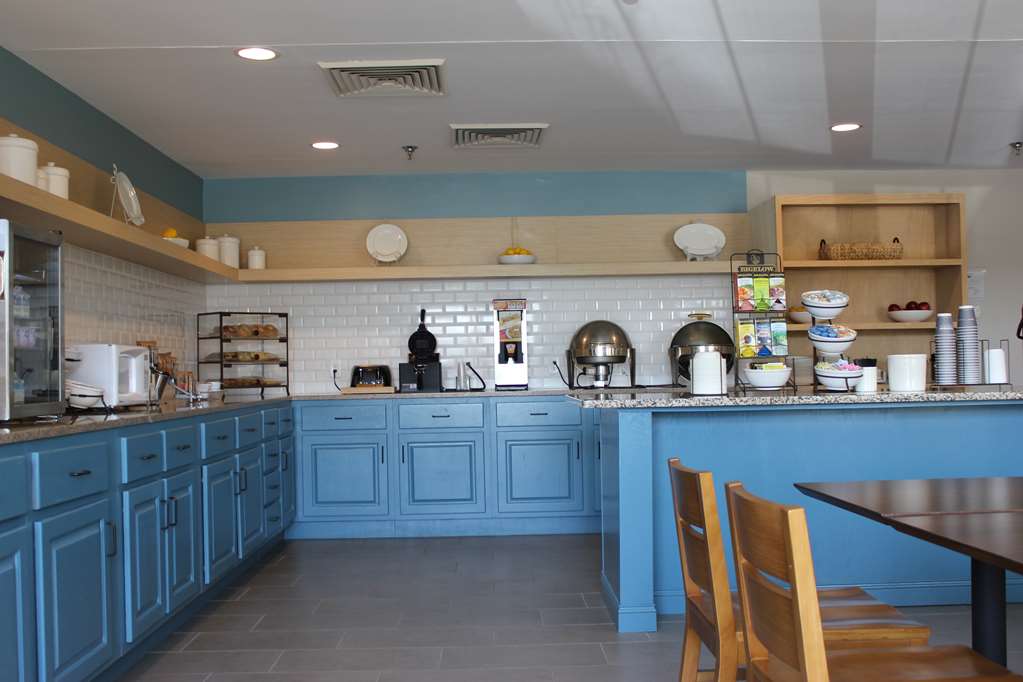 Country Inn & Suites Marion - thumb 9