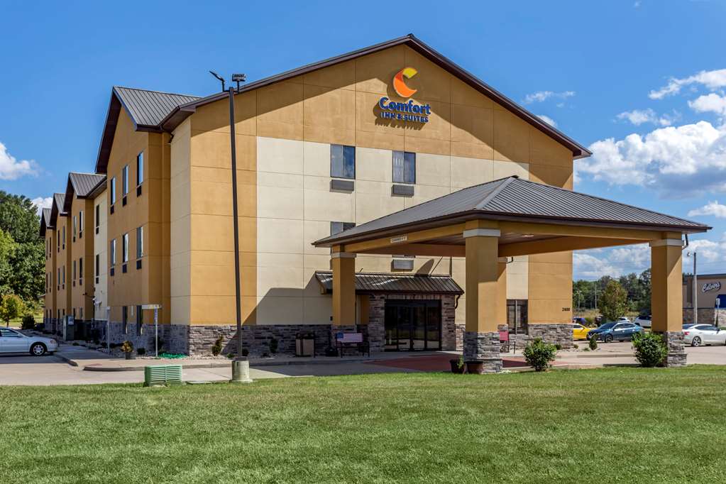 Comfort Inn & Suites Carbondale - thumb 0