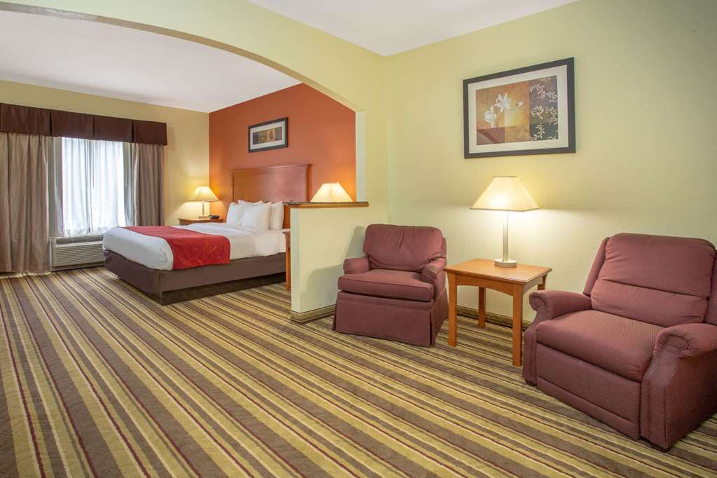Baymont Inn & Suites Marion - thumb 8