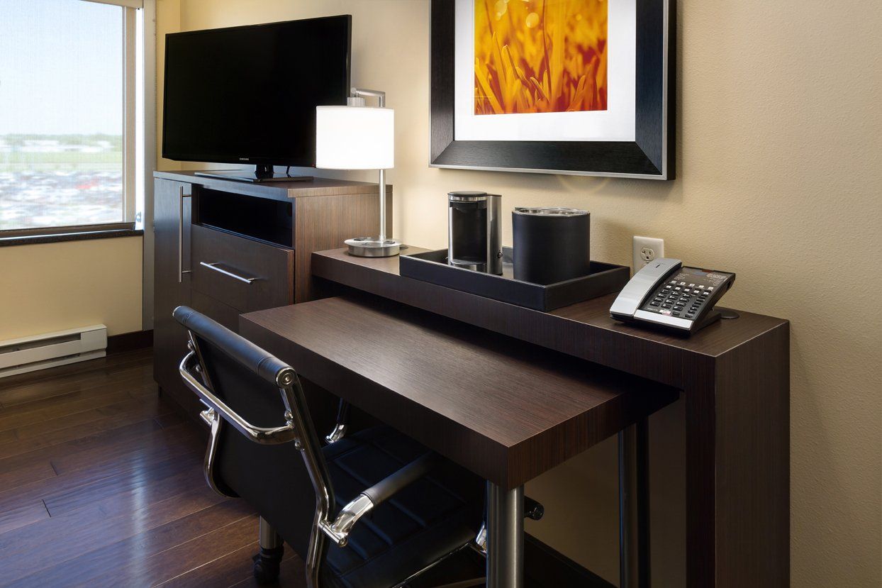 AeroStay Hotel - thumb 9