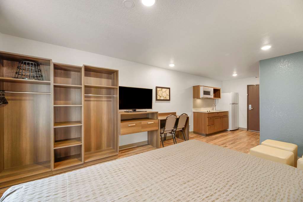 WoodSpring Stes Orlando I-4 & Conv Ctr - thumb 10