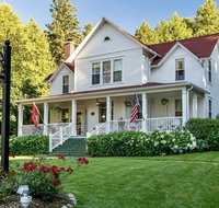 Thorp House Inn  Cottages - Accommodation Michigan