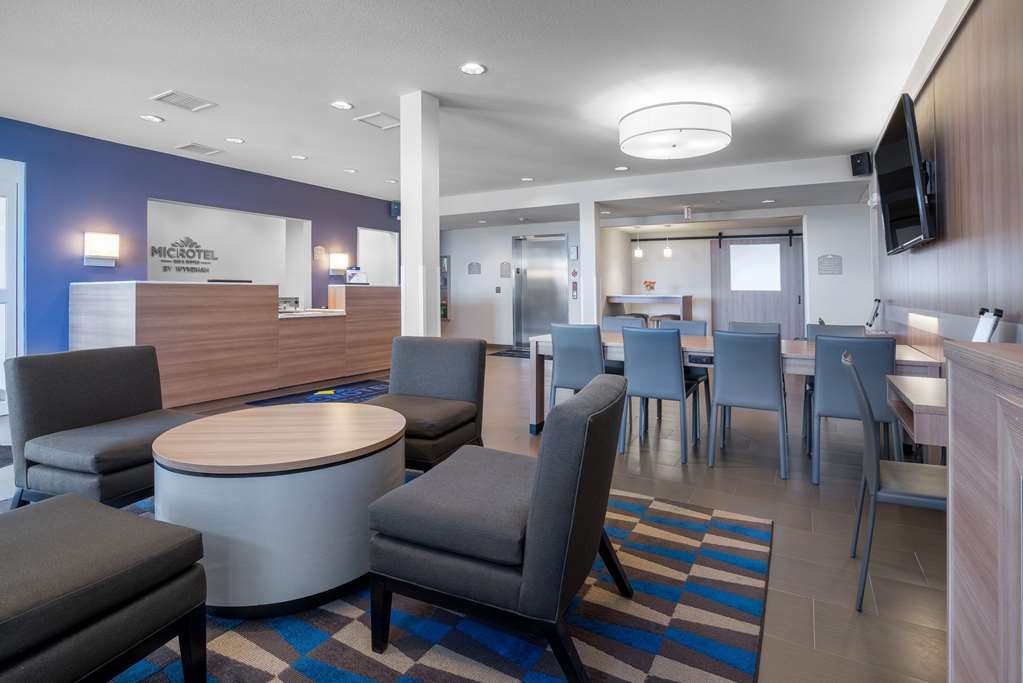 Microtel Inn & Suites Moorhead - thumb 3