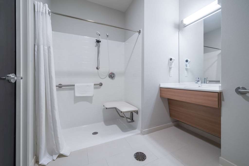 Microtel Inn & Suites Moorhead - thumb 8