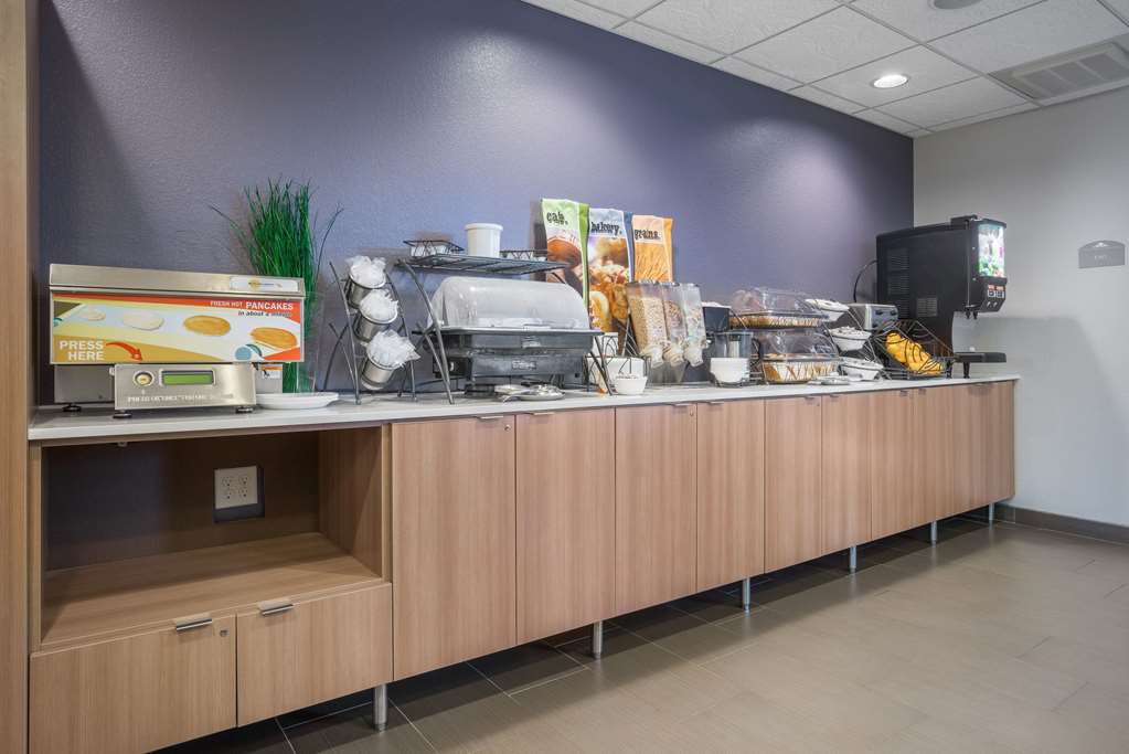 Microtel Inn & Suites Moorhead - thumb 13