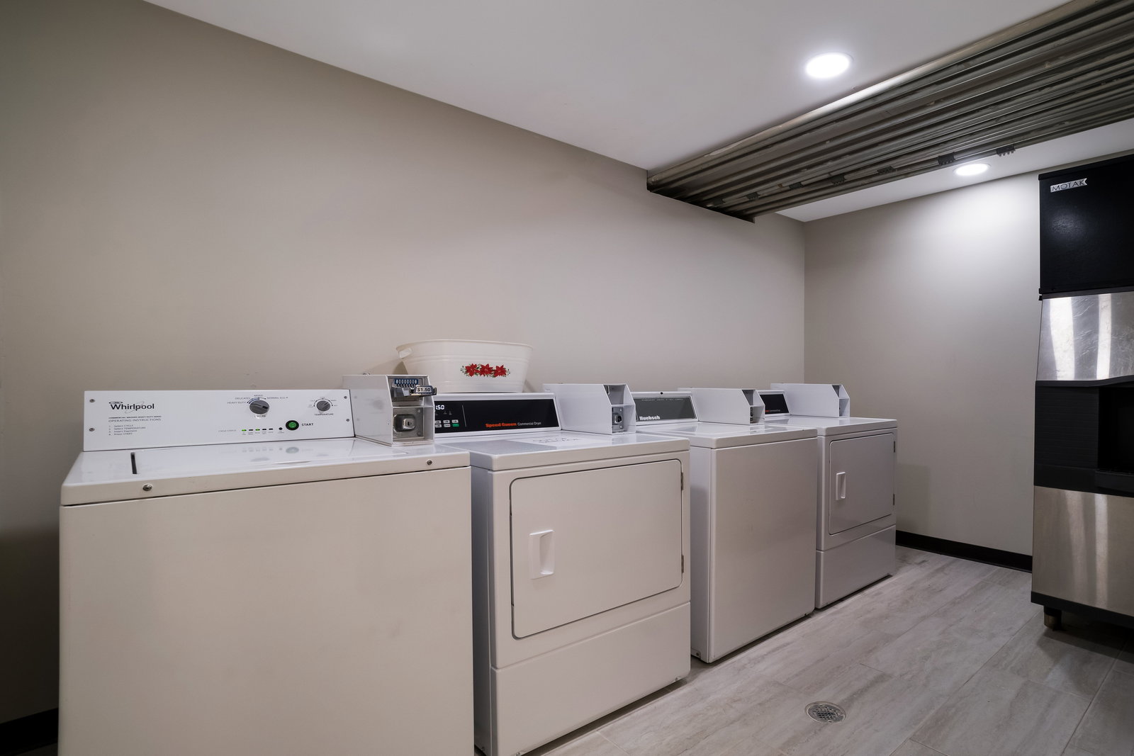 Red Roof Inn Marston - thumb 17