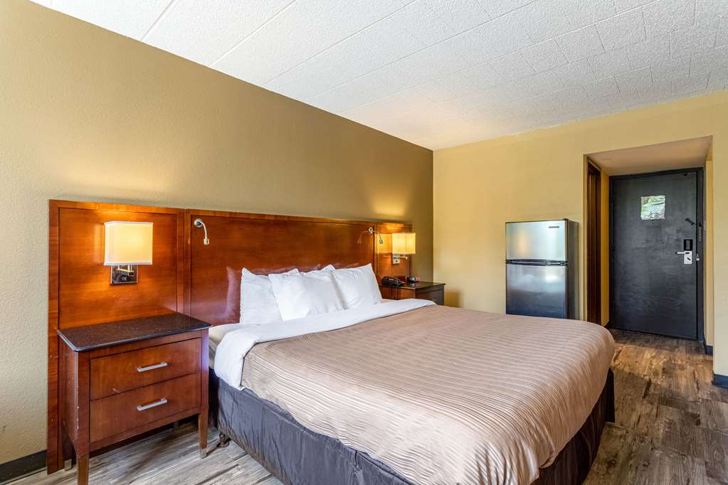 Suburban Studios - thumb 8