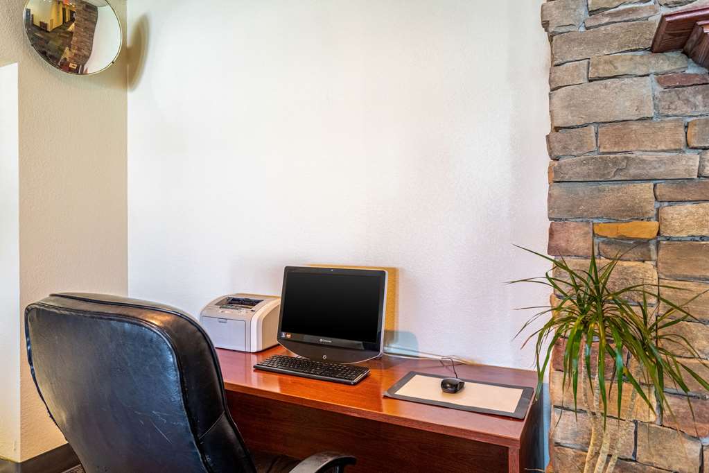 Suburban Studios - thumb 16