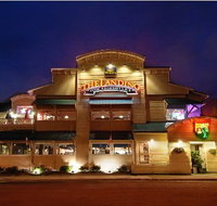 Landing Hotel - Accommodation Michigan