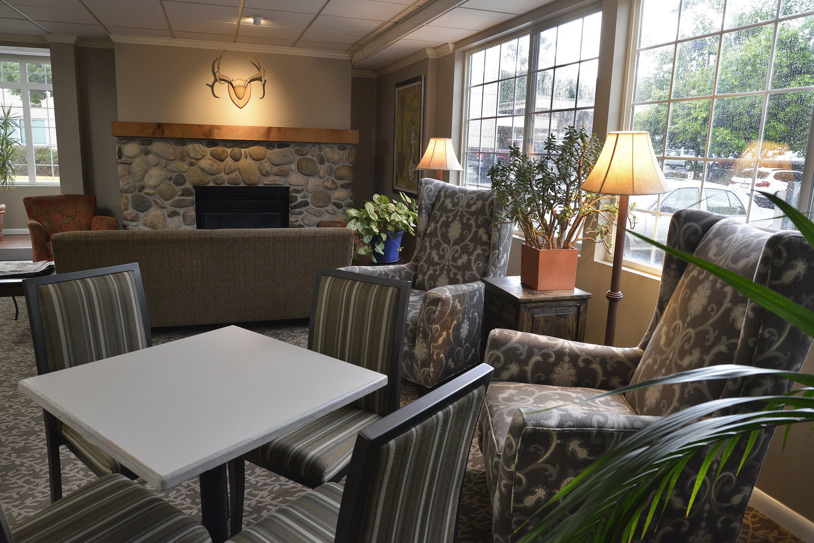 Hilltop Inn - thumb 2