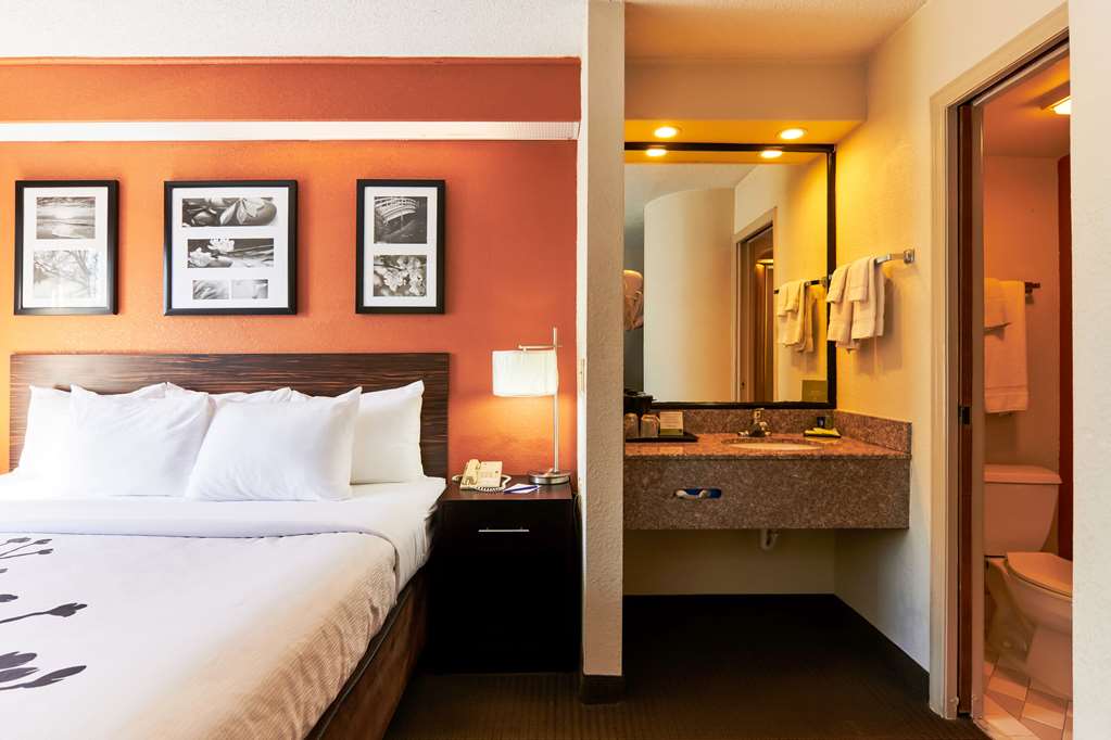 Sleep Inn University - thumb 6