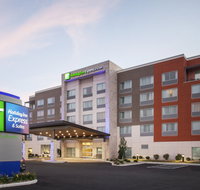 Holiday Inn Express  Suites Sandusky - Accommodation Michigan
