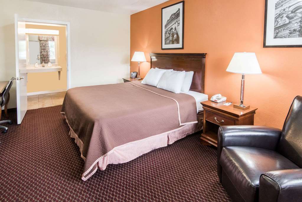 Travelodge Grove City / So. Columbus - thumb 11