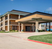 Quality Inn  Suites Fort Worth - Accommodation Michigan