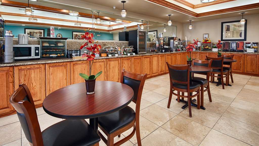Best Western Plus Monahans Inn & Suites - thumb 8