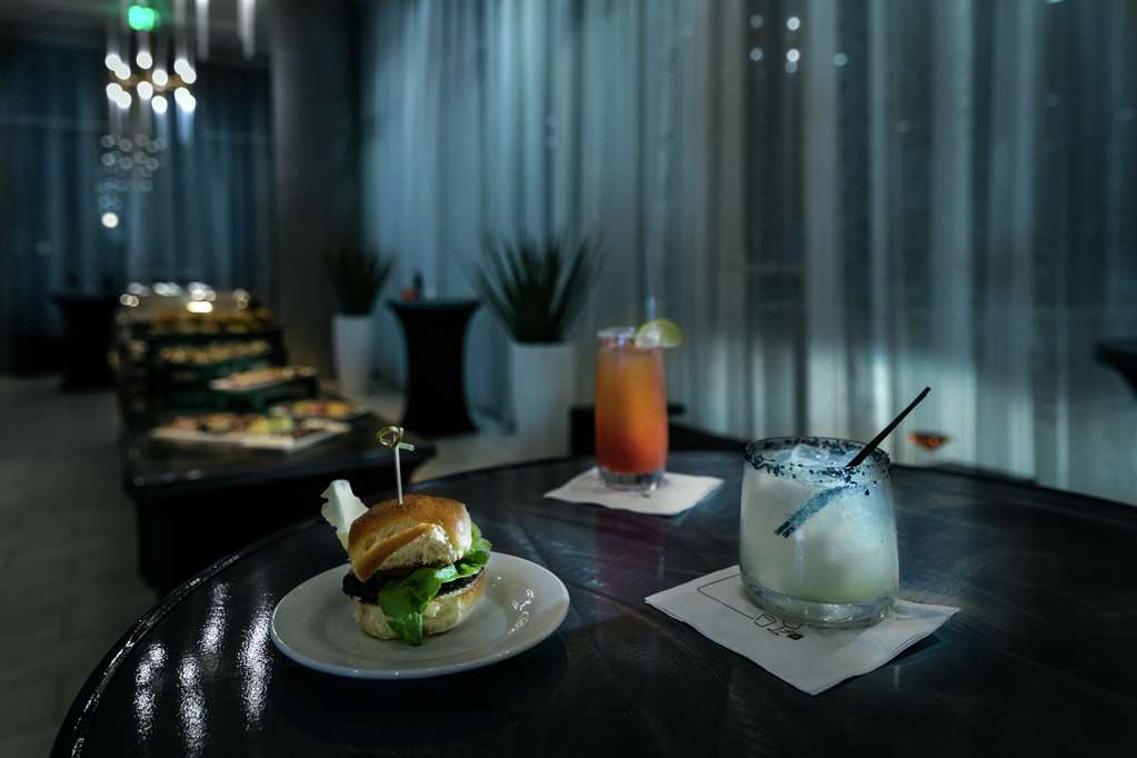 Hilton Garden Inn Bellevue Downtown - thumb 11