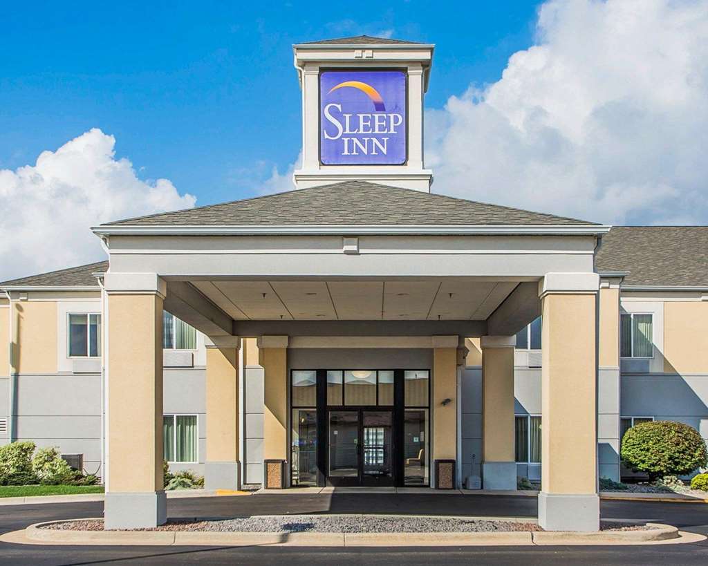 Sleep Inn & Suites - thumb 1