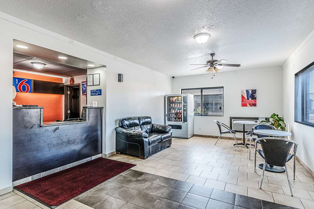 Motel 6 Wisconsin Rapids - thumb 4