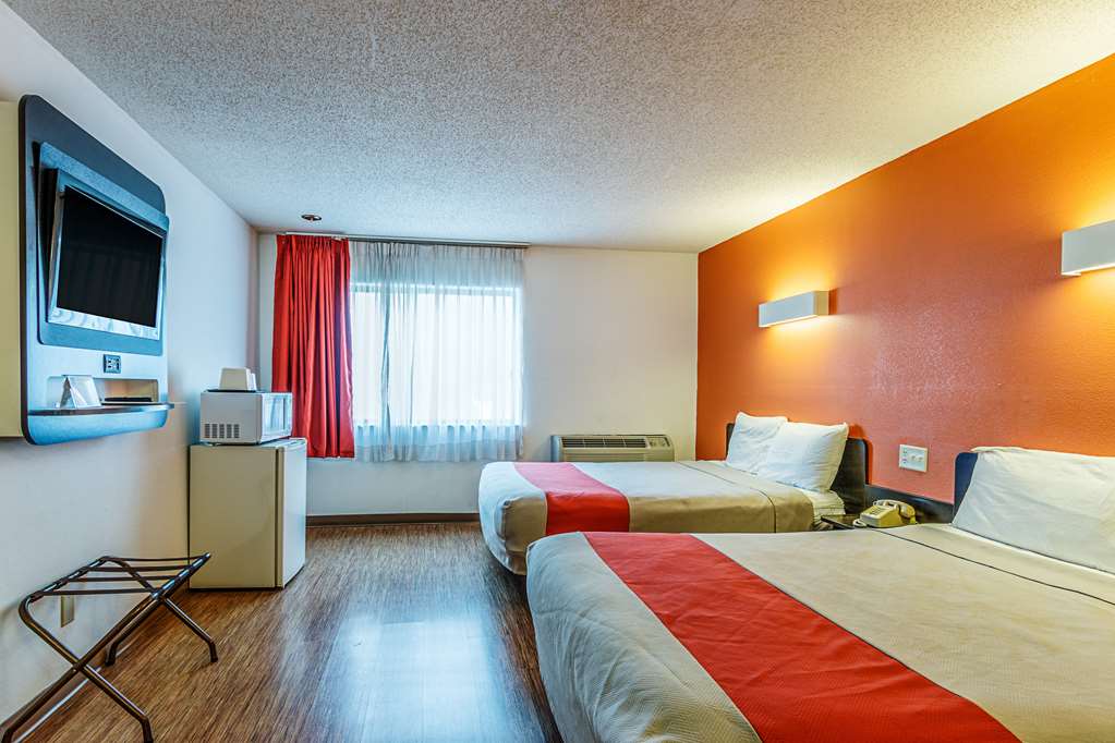 Motel 6 Wisconsin Rapids - thumb 10