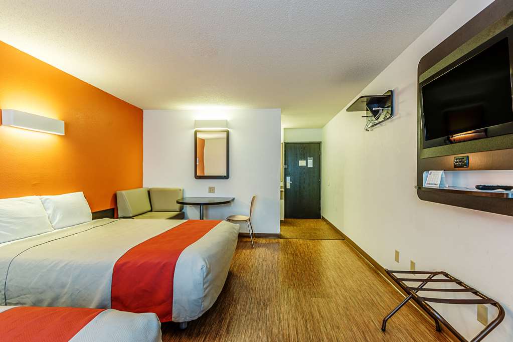 Motel 6 Wisconsin Rapids - thumb 11