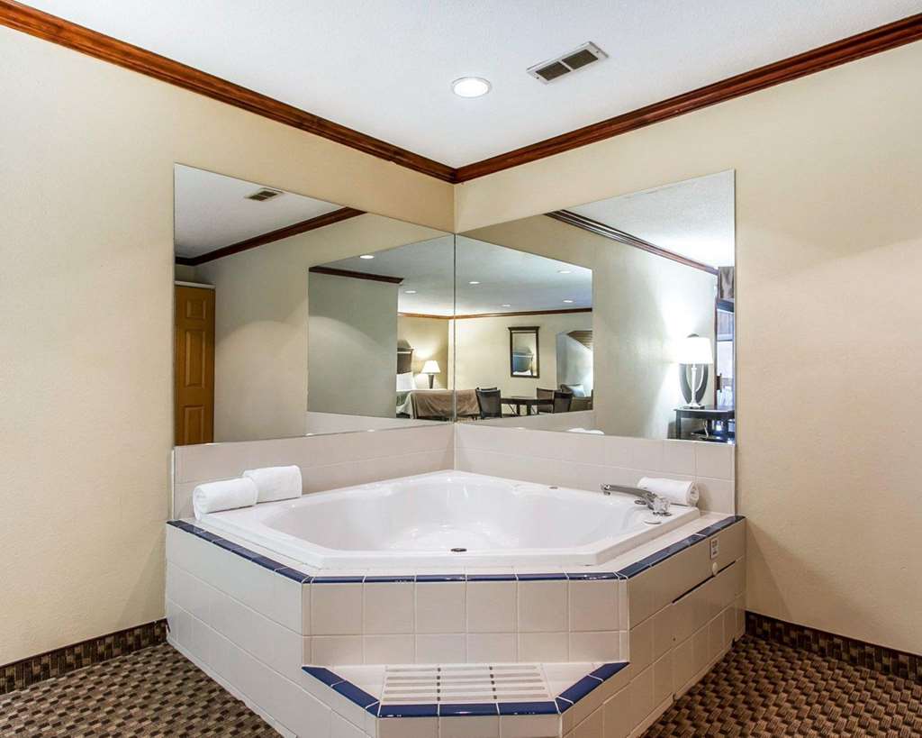 Quality Inn - thumb 16