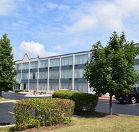 Baymont by Wyndham Addison - Accommodation Michigan