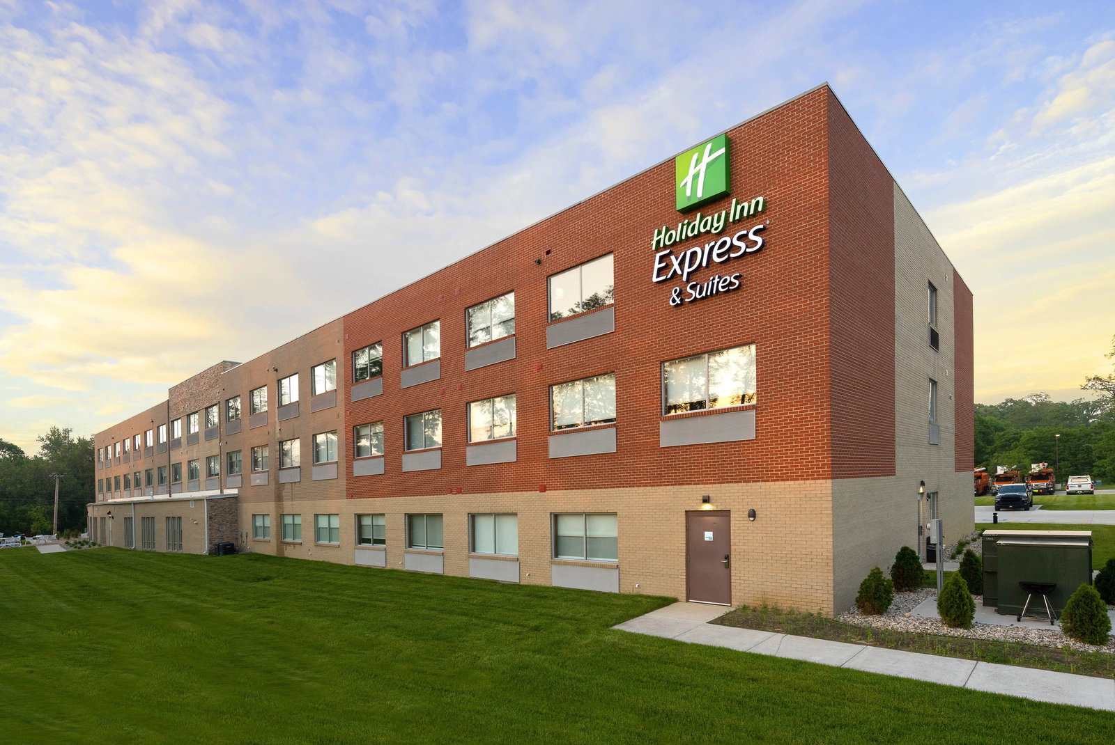 Holiday Inn Express & Suites La Porte - thumb 2
