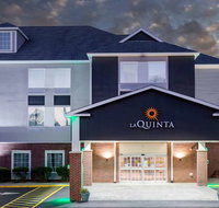La Quinta Inn  Suites Ely - Accommodation Michigan