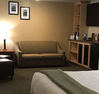 Dinosaur Inn  Suites - Accommodation Michigan