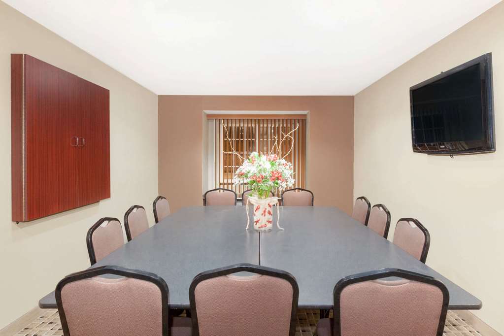 Microtel Inn & Suites Breaux Bridge - thumb 13