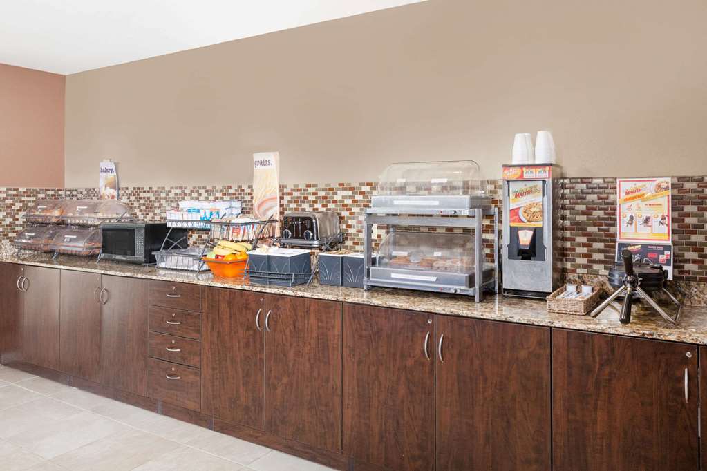 Microtel Inn & Suites Breaux Bridge - thumb 16