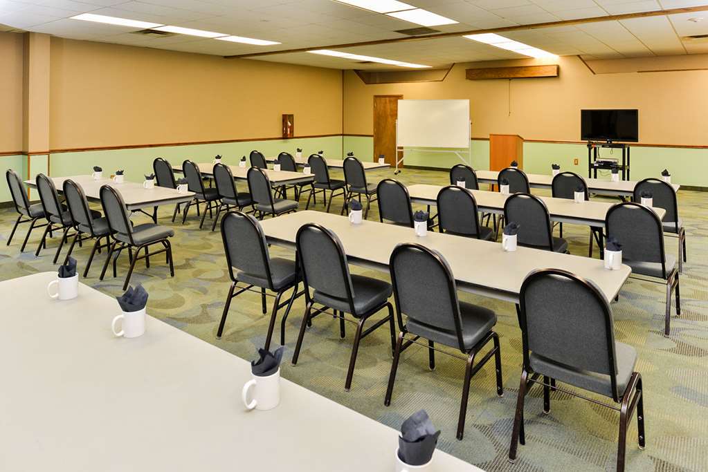 Quality Inn Of Havre - thumb 9