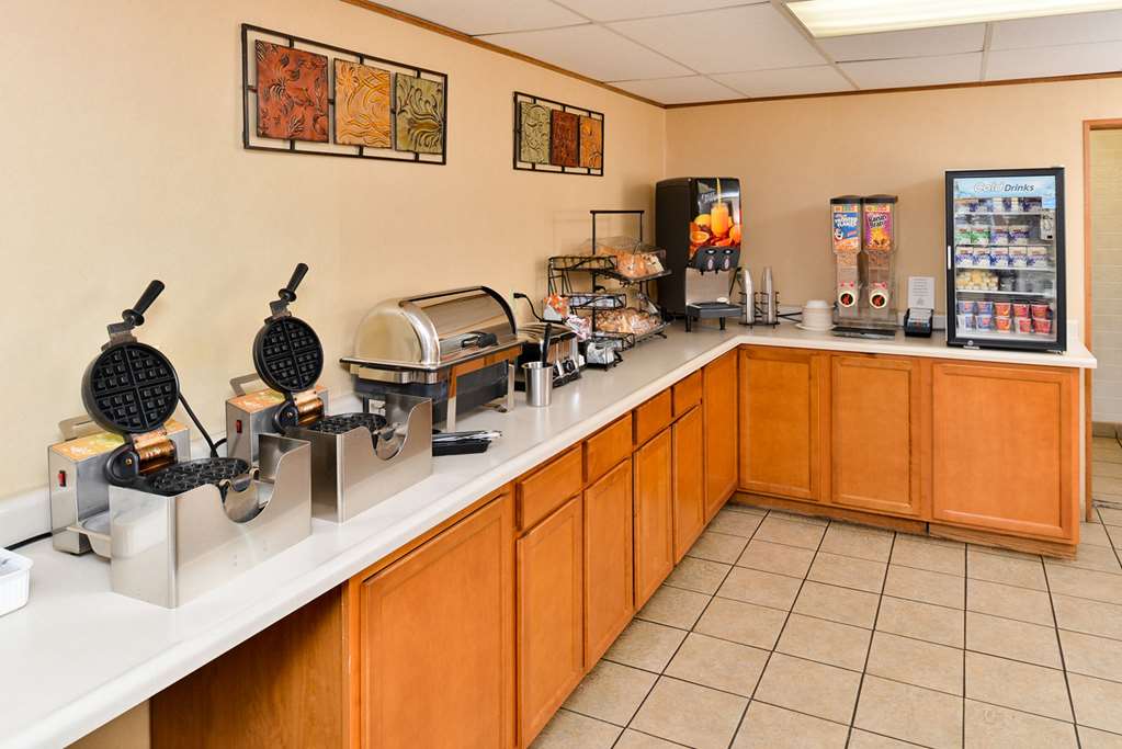 Quality Inn Of Havre - thumb 10