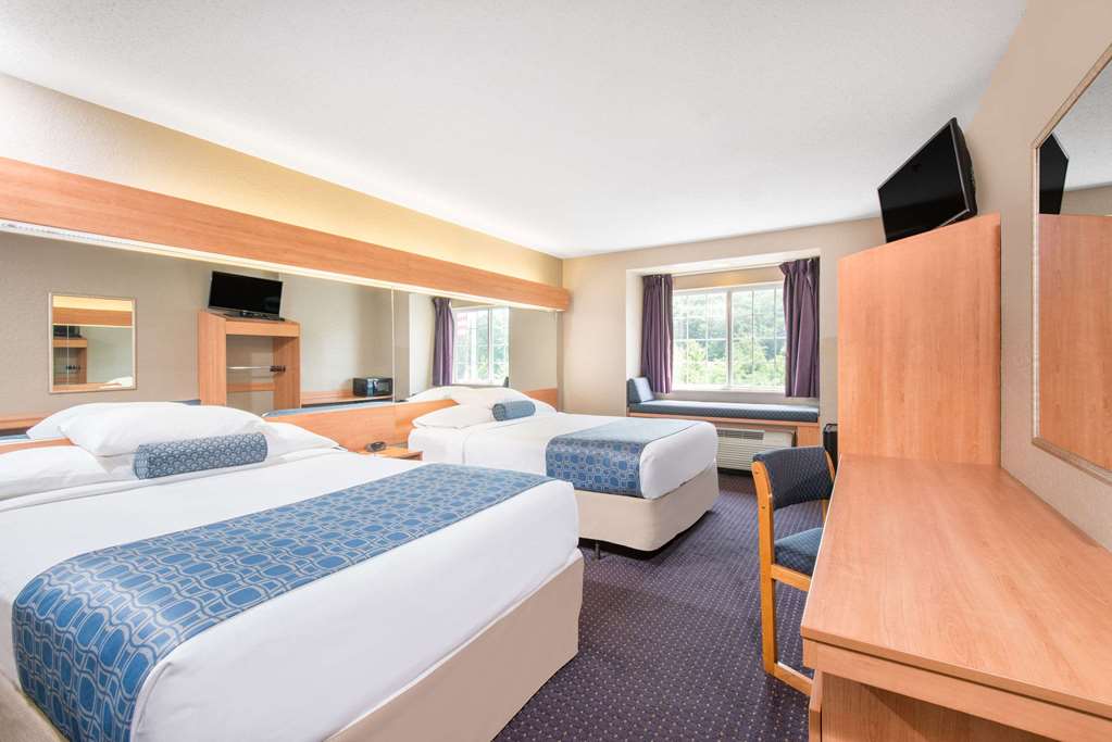 Microtel Inn & Suites By Wyndham - thumb 5