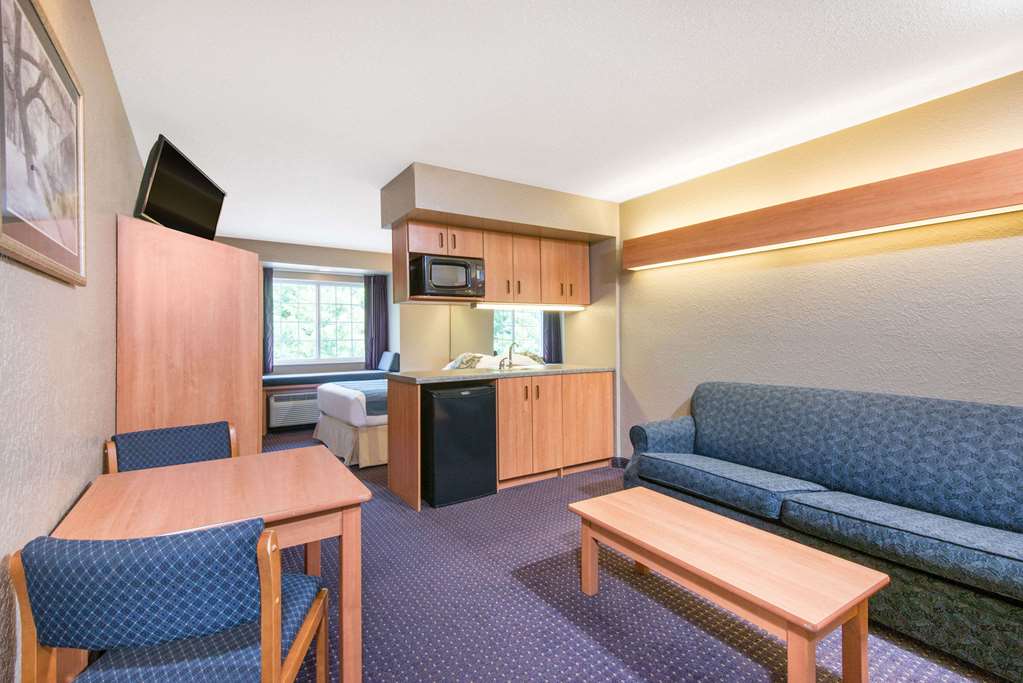 Microtel Inn & Suites By Wyndham - thumb 12
