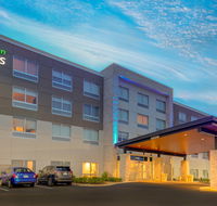 Holiday Inn Express  Suites King George - Accommodation Michigan